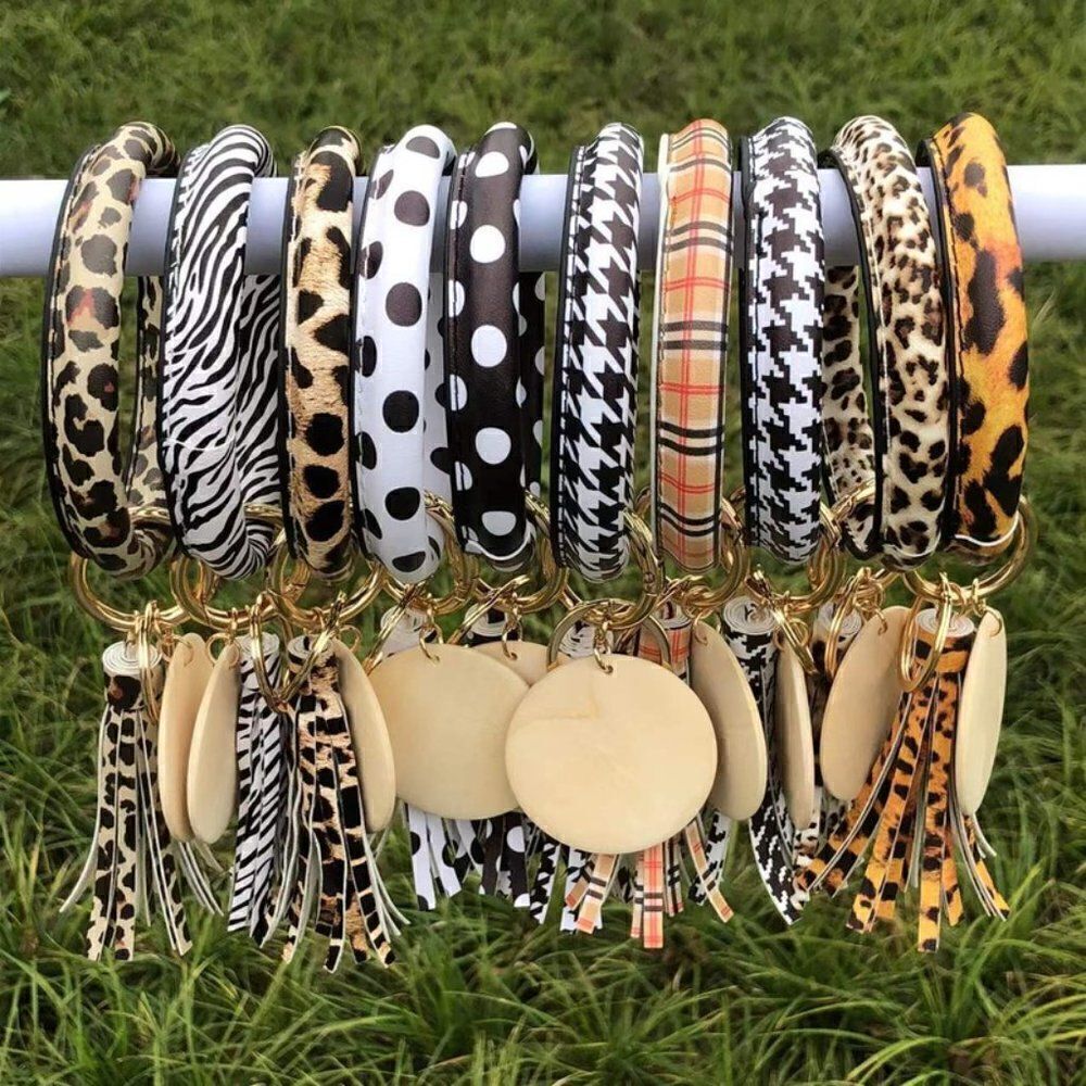 Zebra Print Leather Tassel Unisex Bangle Wrist Key Ring Keychain Ring - Picture 4 of 6